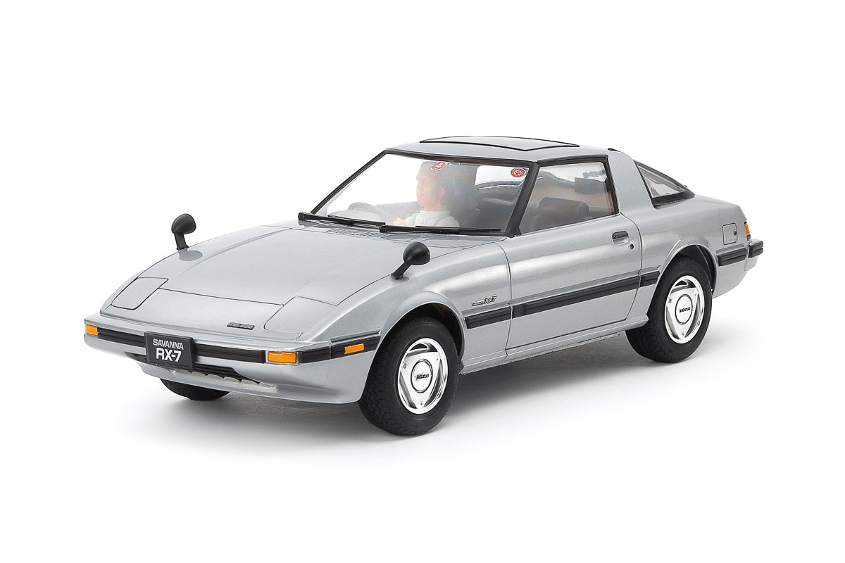 1/24 Mazda Savanna RX-7